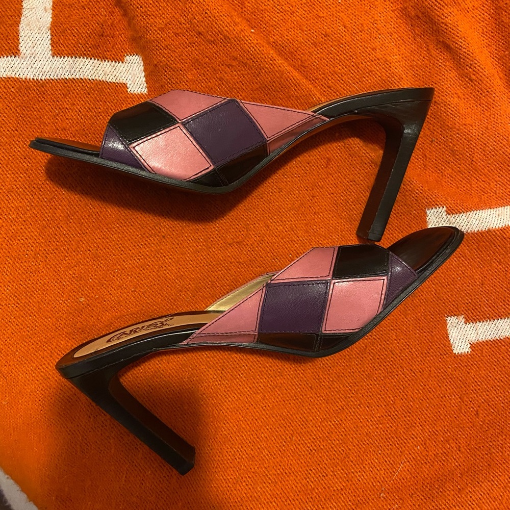 Y2K checkered heels